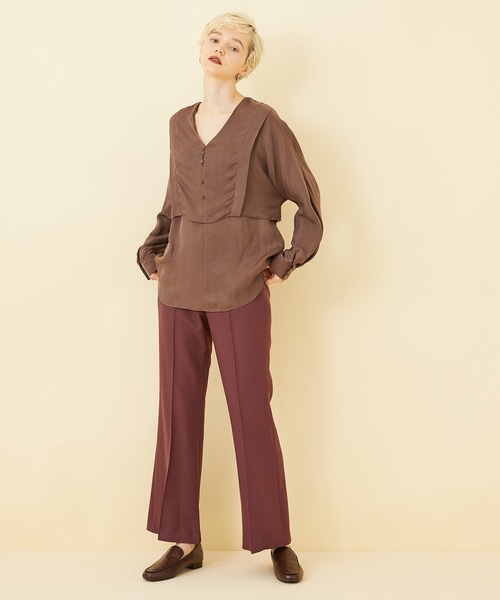 STUDIOUS（ステュディオス）の「【STUDIOUS】ライトツイルスリットフレアパンツ（その他パンツ・レディース・ワインレッド/カーキ/ブラック/パープル・2/1）」の21枚目の写真