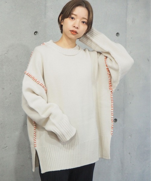 tiptop（ティップトップ）の「[新色登場] 配色ステッチBIGニットプルオーバー（ニット/セーター・レディース・ブラック/ブラウン/オフホワイト/グリーン/アイボリー/ブルー・FREE）」の2枚目の写真