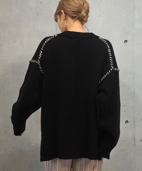 tiptop（ティップトップ）の「[新色登場] 配色ステッチBIGニットプルオーバー（ニット/セーター・レディース・ブラック/ブラウン/オフホワイト/グリーン/アイボリー/ブルー・FREE）」の17枚目の写真