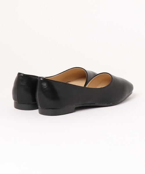 GeeRA(ジーラ)の「スクエアセパレートフラットシューズ(パンプス・レディース・パイソン/ブラック/アイボリー・SMALL/LARGE/MEDIUM/X-LARGE)」の4枚目の写真
