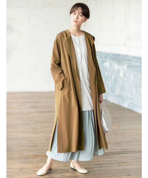 GeeRA(ジーラ)の「スクエアセパレートフラットシューズ(パンプス・レディース・パイソン/ブラック/アイボリー・SMALL/LARGE/MEDIUM/X-LARGE)」の10枚目の写真