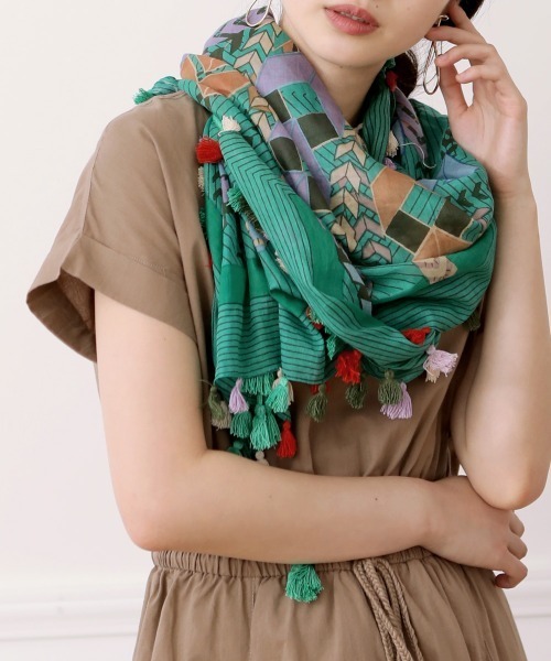 Bou Jeloud（ブージュルード）の「アソート柄インパクトストール（マフラー・レディース・A/B/C・FREE）」の5枚目の写真