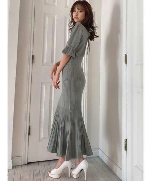 RESEXXY（リゼクシー）の「スリーブデザインマーメイドワンピース（ワンピース・レディース・ミント/ブラック/ベージュ・FREE）」の6枚目の写真