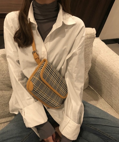 ANOTHER S（アナザーエス）の「シアー タートルネックプルオーバー（Tシャツ/カットソー・レディース・ブラック/ベージュ/グレー/カーキ/アイボリー・FREE）」の10枚目の写真