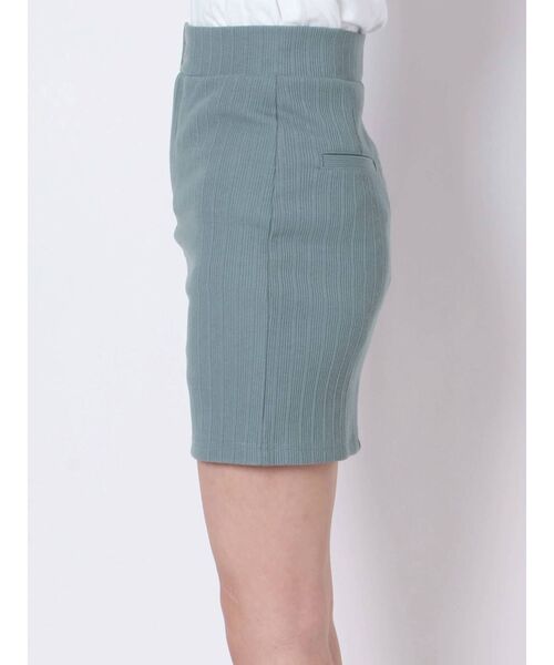 EMODA（エモダ）の「リブハイウエストWボタンスカート（スカート・レディース・ブラック/ベージュ/ミント・SMALL/MEDIUM）」の17枚目の写真