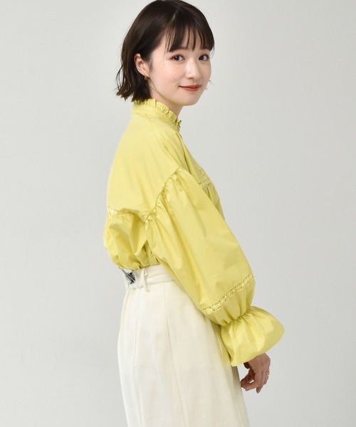 RETRO GIRL（レトロガール）の「ハイネックはしごレースブラウス（シャツ/ブラウス・レディース・オフホワイト/イエロー/ライトベージュ・FREE）」の6枚目の写真