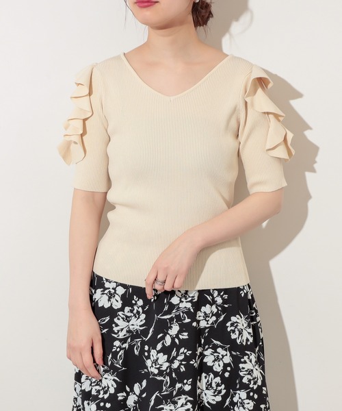 natural couture（ナチュラルクチュール）の「ラッフルスリーブニット（ニット/セーター・レディース・ピンクベージュ/サックスブルー/ブラック/オフホワイト・FREE）」の20枚目の写真