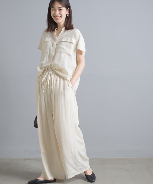 OMNES Another Edition（オムネス アナザーエディション）の「シルクタッチフラップポケットスキッパープルオーバー（シャツ/ブラウス・レディース・ブラック/イエロー/アイボリー/ラベンダー・FREE）」の21枚目の写真