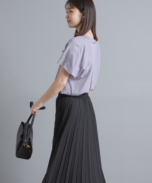 OMNES Another Edition（オムネス アナザーエディション）の「シルクタッチフラップポケットスキッパープルオーバー（シャツ/ブラウス・レディース・ブラック/イエロー/アイボリー/ラベンダー・FREE）」の20枚目の写真