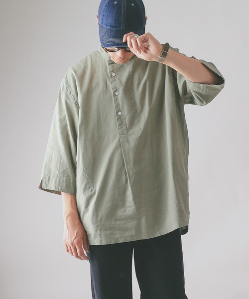 HOUSTON(ヒューストン)の「CHAMBRAY GRANPA 3/4 SLEEVES SHIRT グランパ7分袖シャツ(シャツ/ブラウス・メンズ・ブラック/ナチュラル/オリーブ・M/L/XL)」の1枚目の写真