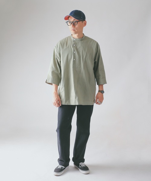 HOUSTON(ヒューストン)の「CHAMBRAY GRANPA 3/4 SLEEVES SHIRT グランパ7分袖シャツ(シャツ/ブラウス・メンズ・ブラック/ナチュラル/オリーブ・M/L/XL)」の5枚目の写真