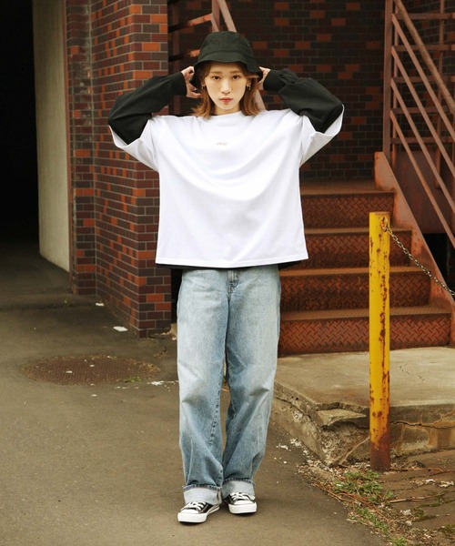 Piko（ピコ）の「【WEB限定】【別注】【PIKO】ビキニ サマーガール イージーケア 高密度ビッグシルエットイラストTシャツ（Tシャツ/カットソー・レディース・グリーン/ブルー/ホワイト/ブラック/ネイビー/ベージュ/ピンク・MEDIUM/LARGE）」の12枚目の写真