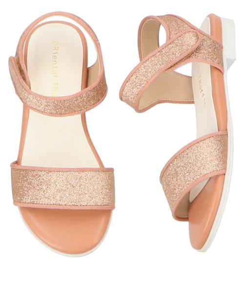 ORiental TRaffic(オリエンタルトラフィック)の「キッズ グリッターサンダル K-121(サンダル・キッズ・ピンク/シルバー/ゴールド・15.0cm/16.0cm/17.0cm/18.0cm/19.0cm/20.0cm)」の6枚目の写真