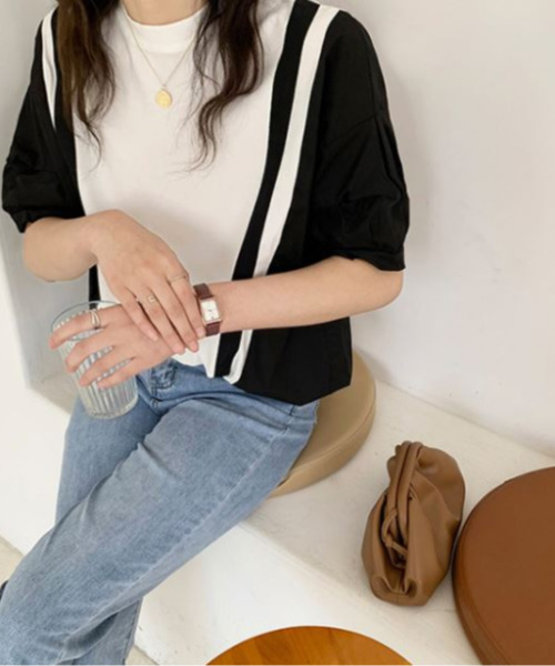 emi+（エミプラス）の「クルーネックカットソードッキング5分袖パフスリーブブラウス（Tシャツ/カットソー・レディース・ホワイト/ブラック/グレー/ベージュ・FREE）」の12枚目の写真