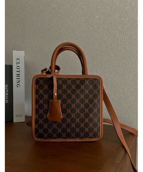 Re:EDIT（リエディ）の「2WAYモノグラムスクエアハンドバッグ（ショルダーバッグ・レディース・ブラック/ベージュ/キャメル/ブラウン・FREE）」の22枚目の写真