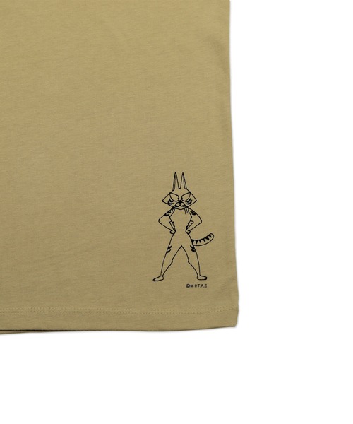 Design Tshirts Store graniph（デザイン　ティーシャツ　ストア　グラニフ）の「スナドリネコさん(ぼのぼの)｜コラボTシャツ（Tシャツ/カットソー・メンズ・サンドベージュ・SMALL/MEDIUM/LARGE/X-LARGE/X-SMALL）」の8枚目の写真