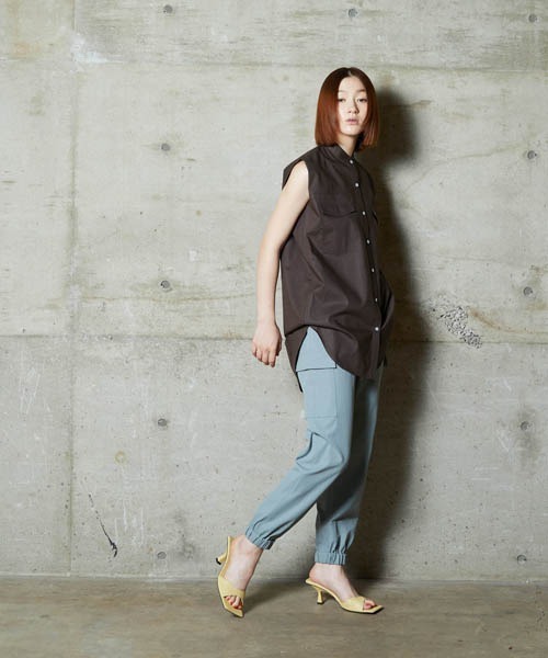 lautreamont BLEUBLANC(ロートレアモンブルーブラン)の「<lautreamont BLEUBLANC>ノースリーブロングシャツ(シャツ/ブラウス・レディース・パープル/ブラウン/キャメル・9号)」の10枚目の写真