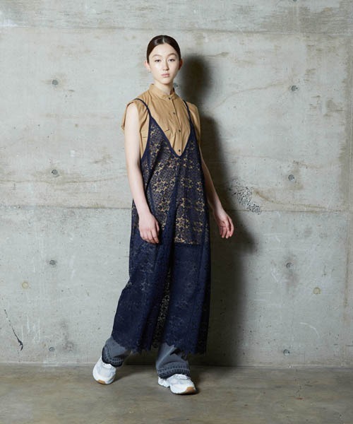 lautreamont BLEUBLANC(ロートレアモンブルーブラン)の「<lautreamont BLEUBLANC>ノースリーブロングシャツ(シャツ/ブラウス・レディース・パープル/ブラウン/キャメル・9号)」の12枚目の写真