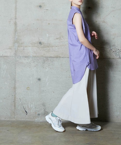 lautreamont BLEUBLANC(ロートレアモンブルーブラン)の「<lautreamont BLEUBLANC>ノースリーブロングシャツ(シャツ/ブラウス・レディース・パープル/ブラウン/キャメル・9号)」の19枚目の写真