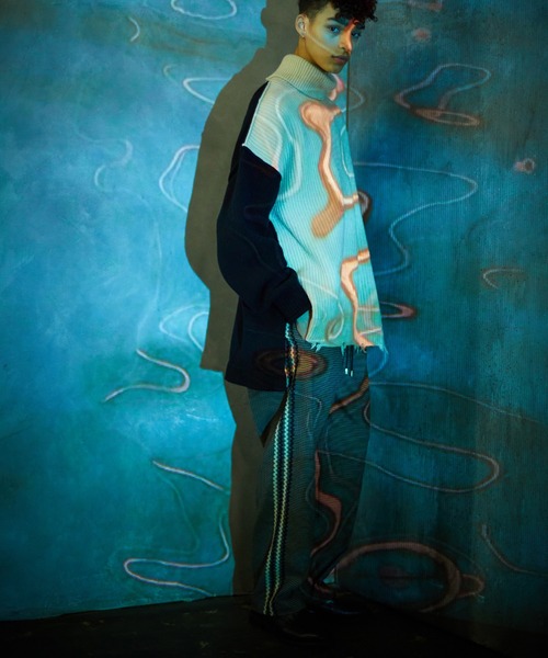 TAUPE（トープ）の「【TAUPE/トープ】 ウェーブライントラックパンツ（スラックス・メンズ・ブラック/ワインレッド・1/2）」の18枚目の写真