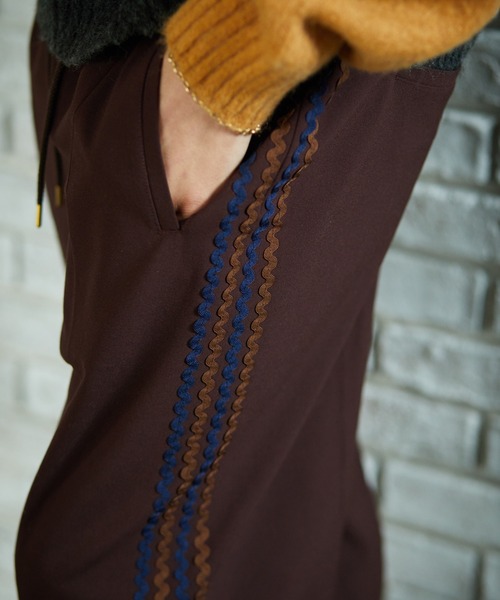 TAUPE（トープ）の「【TAUPE/トープ】 ウェーブライントラックパンツ（スラックス・メンズ・ブラック/ワインレッド・1/2）」の20枚目の写真