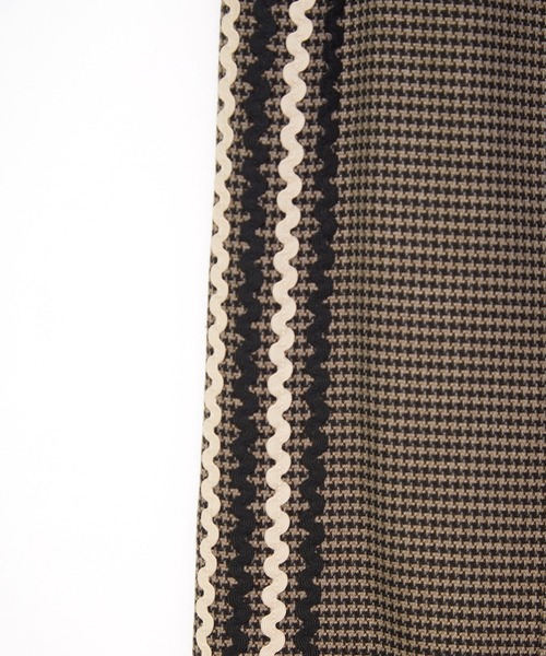 TAUPE（トープ）の「【TAUPE/トープ】 ウェーブライントラックパンツ（スラックス・メンズ・ブラック/ワインレッド・1/2）」の10枚目の写真