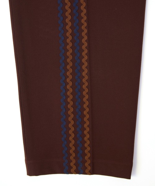 TAUPE（トープ）の「【TAUPE/トープ】 ウェーブライントラックパンツ（スラックス・メンズ・ブラック/ワインレッド・1/2）」の5枚目の写真