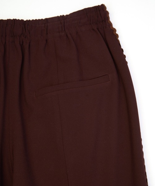 TAUPE（トープ）の「【TAUPE/トープ】 ウェーブライントラックパンツ（スラックス・メンズ・ブラック/ワインレッド・1/2）」の8枚目の写真