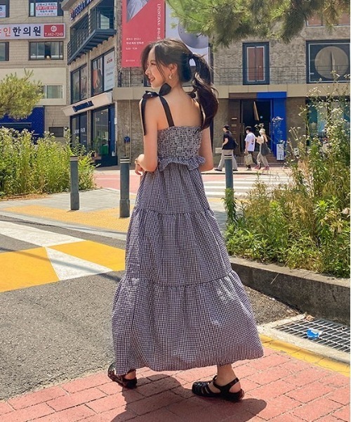 chuu（チュー）の「CHUU チェックリボンティアードワンピース（ワンピース・レディース・ブラック/レッド・FREE）」の12枚目の写真