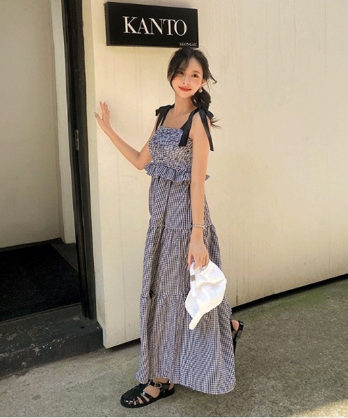 chuu（チュー）の「CHUU チェックリボンティアードワンピース（ワンピース・レディース・ブラック/レッド・FREE）」の4枚目の写真