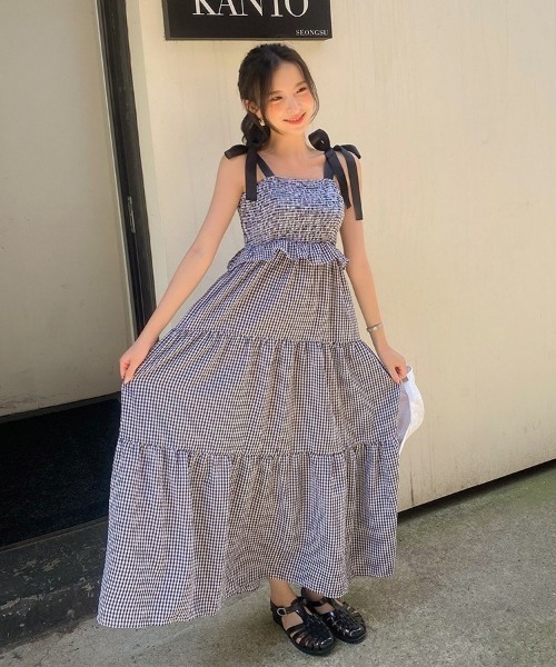 chuu（チュー）の「CHUU チェックリボンティアードワンピース（ワンピース・レディース・ブラック/レッド・FREE）」の5枚目の写真