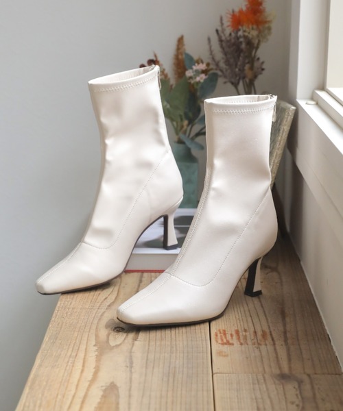 VIVIAN（ヴィヴィアン）の「スクエアトゥバックファスナーストレッチショートブーツ（ブーツ・レディース・ヘザーチャコール/ホワイト系その他5/ブラック系その他2/ブラック系その他3/ブラウン系その他5・LL/S/M/L）」の2枚目の写真