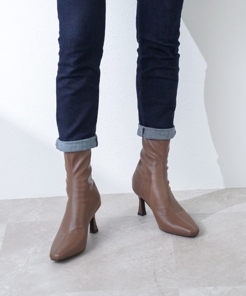 VIVIAN（ヴィヴィアン）の「スクエアトゥバックファスナーストレッチショートブーツ（ブーツ・レディース・ヘザーチャコール/ホワイト系その他5/ブラック系その他2/ブラック系その他3/ブラウン系その他5・LL/S/M/L）」の17枚目の写真