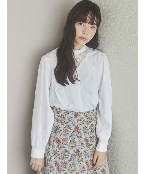 merry jenny（メリージェニー）の「スタンンドカラーレースコンビブラウス（シャツ/ブラウス・レディース・ブラック/オフホワイト・FREE）」の2枚目の写真