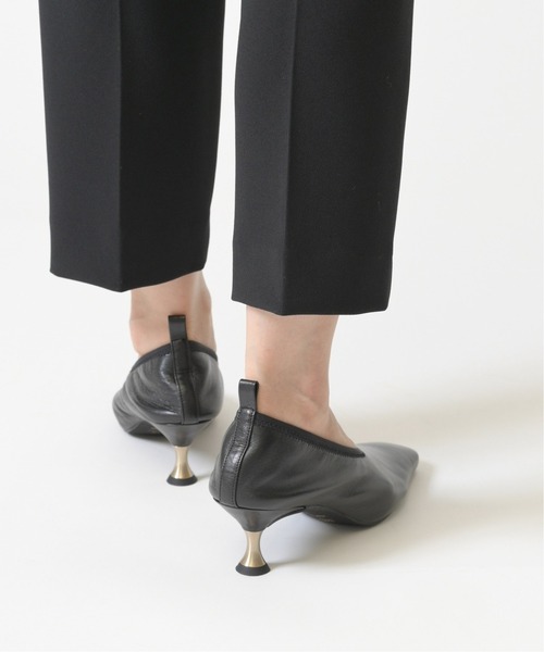 LE TALON（ルタロン）の「TAEKO HIGASHIHARA×GRISE 5.5レザーギャザーパンプス◆（パンプス・レディース・ブラック/アイボリー/ボルドー・23cm/24cm/22.5cm/24.5cm/23.5cm/25cm/22cm）」の16枚目の写真