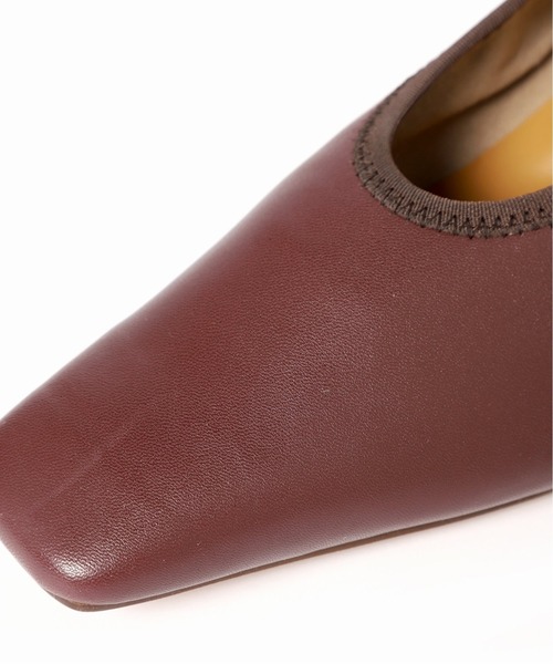 LE TALON（ルタロン）の「TAEKO HIGASHIHARA×GRISE 5.5レザーギャザーパンプス◆（パンプス・レディース・ブラック/アイボリー/ボルドー・23cm/24cm/22.5cm/24.5cm/23.5cm/25cm/22cm）」の4枚目の写真