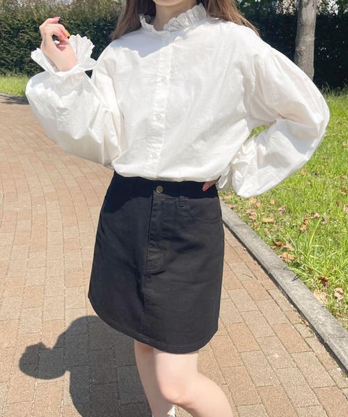 apres jour（アプレジュール）の「コットンレースフリルブラウス【ZOZOTOWN限定アイテム】（シャツ/ブラウス・レディース・オフホワイト・フリー/X-LARGE）」の4枚目の写真