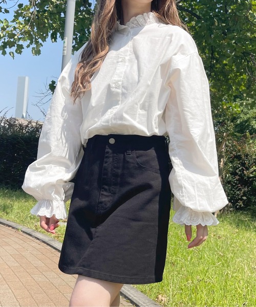 apres jour（アプレジュール）の「コットンレースフリルブラウス【ZOZOTOWN限定アイテム】（シャツ/ブラウス・レディース・オフホワイト・フリー/X-LARGE）」の5枚目の写真