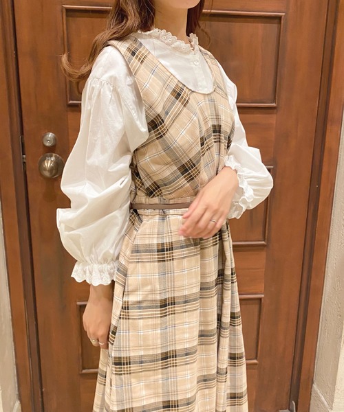 apres jour（アプレジュール）の「コットンレースフリルブラウス【ZOZOTOWN限定アイテム】（シャツ/ブラウス・レディース・オフホワイト・フリー/X-LARGE）」の16枚目の写真