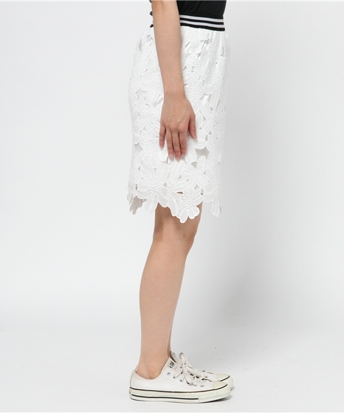 WEGO（ウィゴー）の「WEGO/リブラインレースペンシルスカート（スカート・レディース・オフホワイト/ネイビー・FREE）」の4枚目の写真