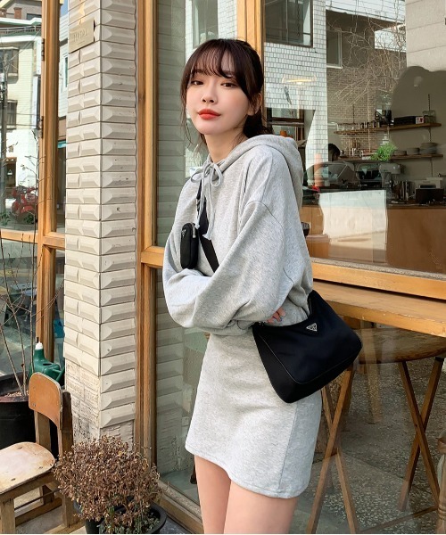 SONA(ソナ)の「SONYUNARA フーディーミニワンピース(ワンピース・レディース・グレー・FREE)」の5枚目の写真