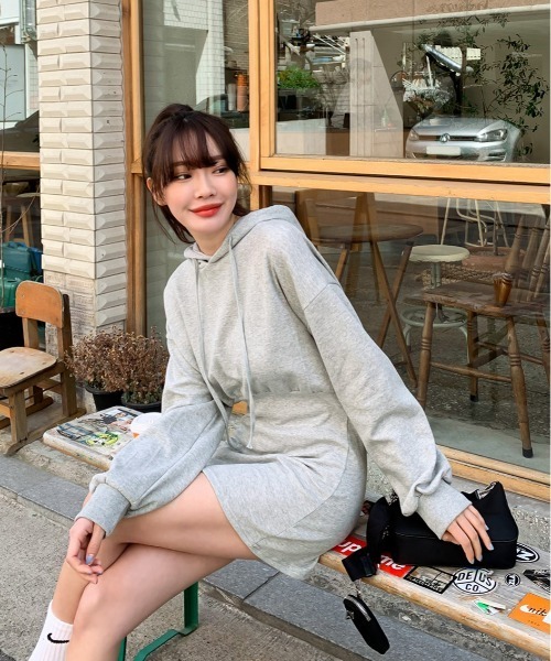 SONA(ソナ)の「SONYUNARA フーディーミニワンピース(ワンピース・レディース・グレー・FREE)」の6枚目の写真