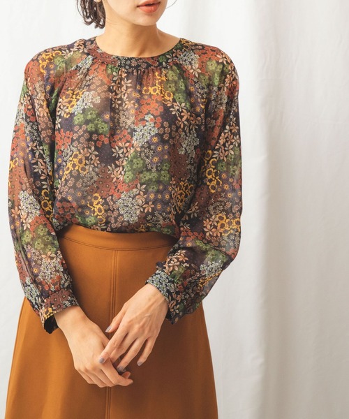 NARACAMICIE（ナラカミーチェ）の「シフォンフラワーギャザーブラウス（シャツ/ブラウス・レディース・ブラック/ネイビー・MEDIUM/X-LARGE）」の10枚目の写真