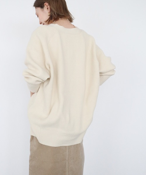 AMERICAN HOLIC（アメリカンホリック）の「片畦Vネックニットカーディガン（カーディガン/ボレロ・レディース・アイボリー/杢グレー/ダークグレー/ブラック/ブラウン/ピンク・M/L）」の7枚目の写真