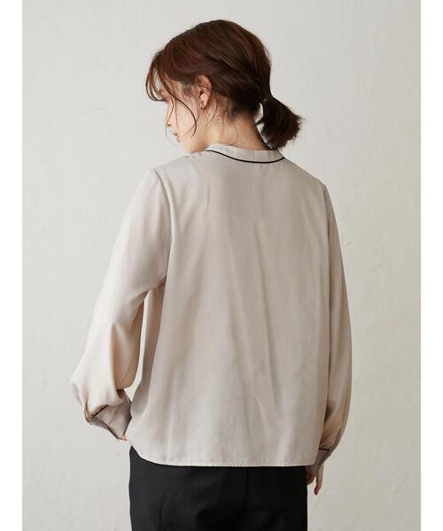 ELENCARE DUE(エレンカーレデュエ)の「・ELENCARE DUE パイピングブラウス*(シャツ/ブラウス・レディース・ブラック/ベージュ/オフホワイト/オレンジ・FREE)」の20枚目の写真