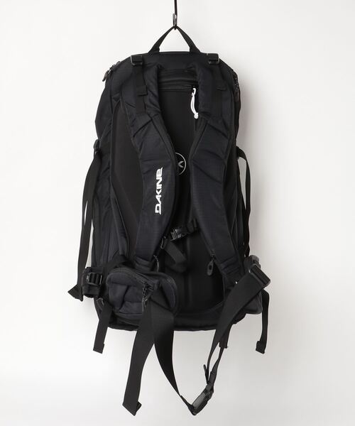 DAKINE(ダカイン)の「DAKINE POACHER 40L バックパック/リュック/ダカインバックパック・リュックサック(バックパック/リュック・メンズ・ブラック・FREE)」の5枚目の写真