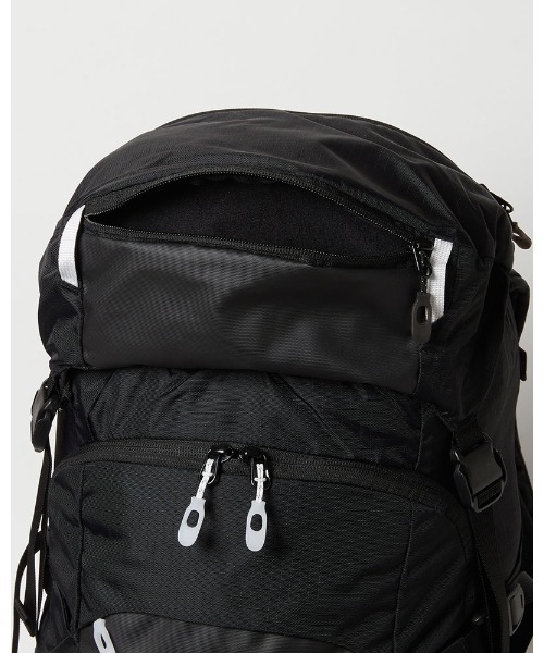 DAKINE(ダカイン)の「DAKINE POACHER 40L バックパック/リュック/ダカインバックパック・リュックサック(バックパック/リュック・メンズ・ブラック・FREE)」の14枚目の写真