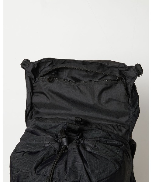 DAKINE(ダカイン)の「DAKINE POACHER 40L バックパック/リュック/ダカインバックパック・リュックサック(バックパック/リュック・メンズ・ブラック・FREE)」の21枚目の写真