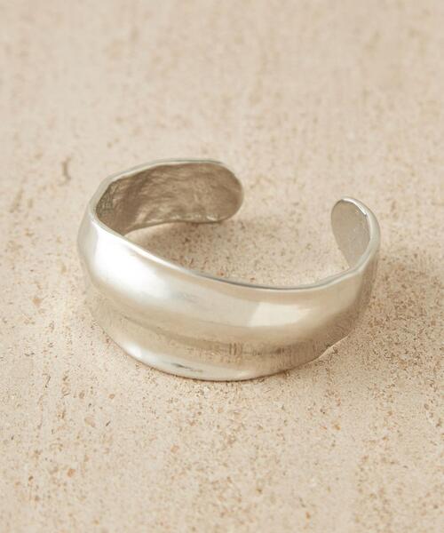 CITEN(シテン)の「<CITEN(シテン)>ワイド バングル(バングル/リストバンド・レディース・シルバー・FREE)」の5枚目の写真