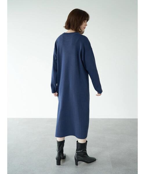 YECCA VECCA（イェッカヴェッカ）の「・2col.釦スリットニットワンピース（ワンピース・レディース・ブラック/ダークベージュ/ブルー・FREE）」の20枚目の写真